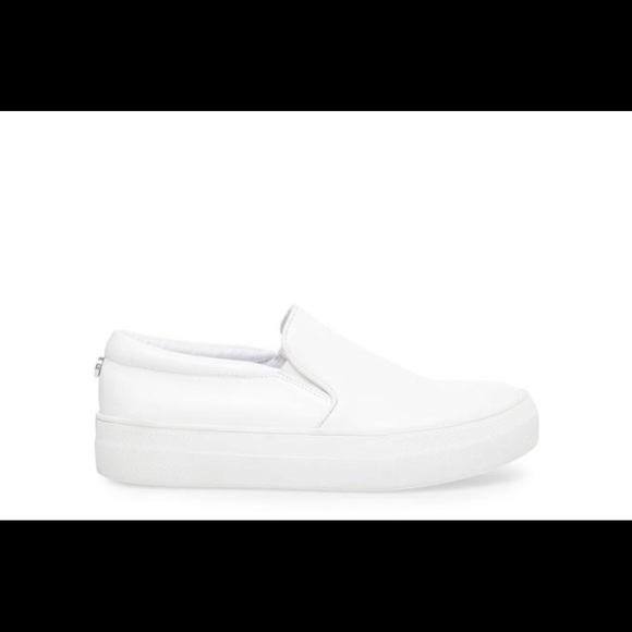 steve madden white leather slip ons